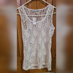 Maurice's All over white lace tank top- NWT-Large